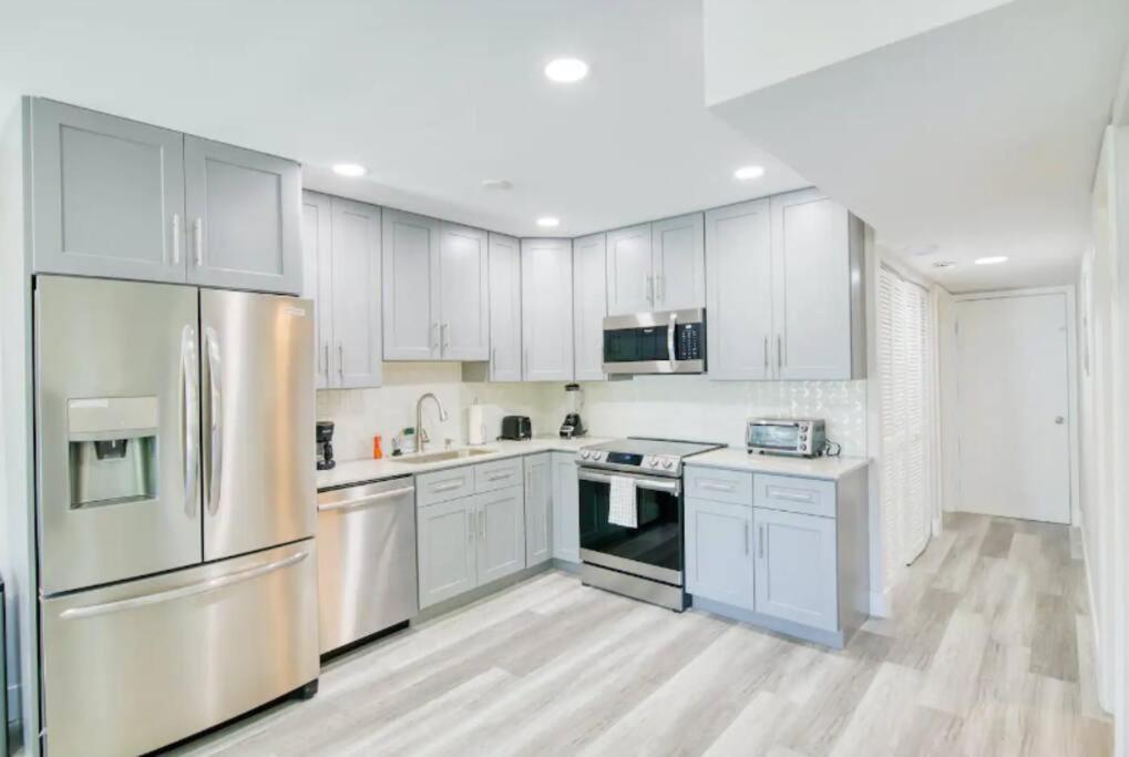 Dog Friendly Condo With Beach Access, Hot Tub, Firepit West Palm Beach Eksteriør bilde